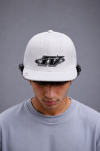 Yin Distorted Cap